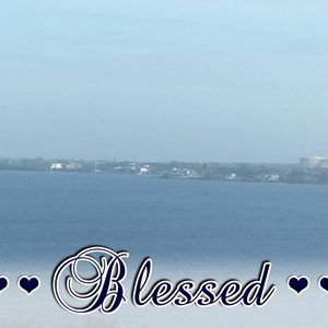 Meet your Posher, Augustine